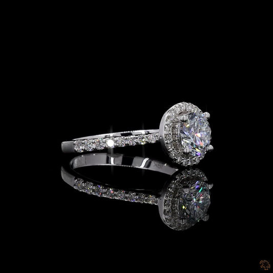 The Exquisite White Gold Round Diamond Halo Ring