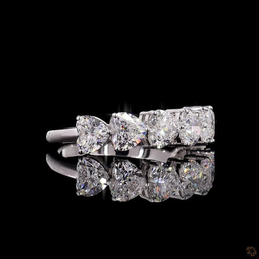 The Luminous White Gold Heart Diamond Ring