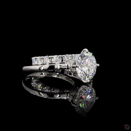 Arlena – Round Cut Lab Grown Diamond Ring Set