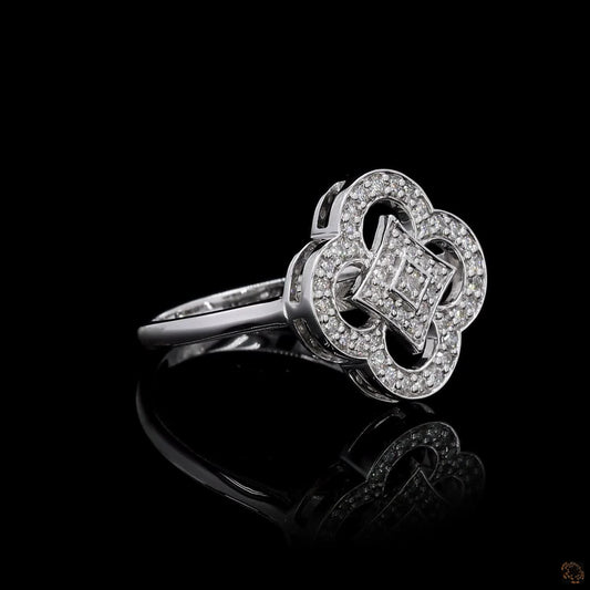 Liora – Vintage-Inspired Floral Diamond Ring