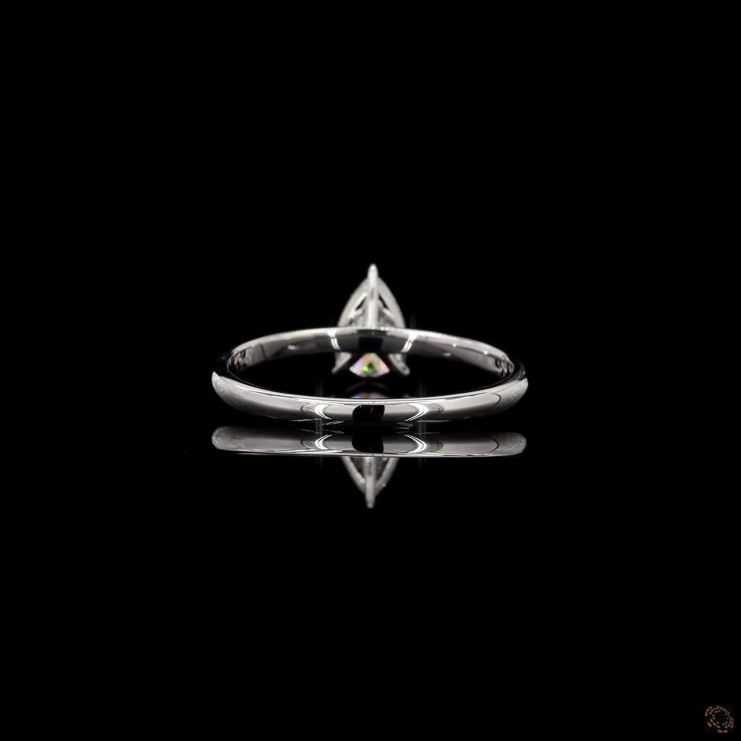 The Exquisite White Gold Pear Diamond Ring