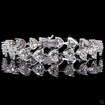 Amara – Heart Cut Lab Grown Diamond Bracelet in White Gold