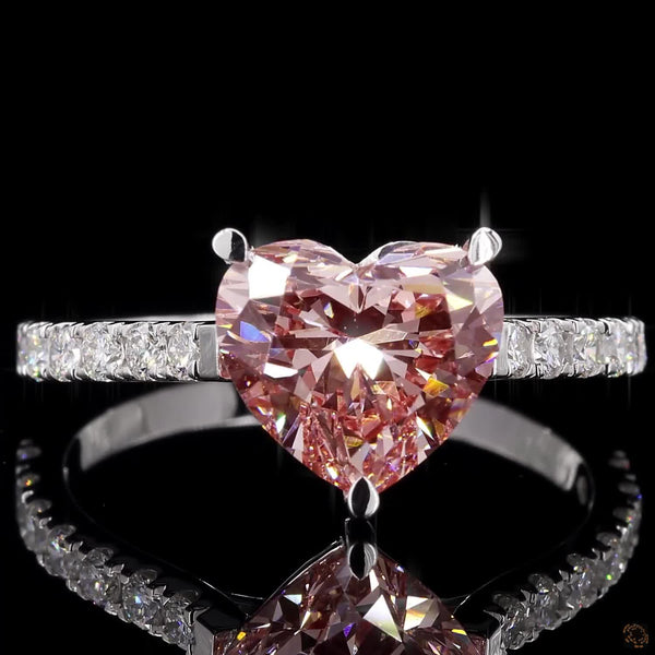 The Luster White Gold Heart Diamond Ring