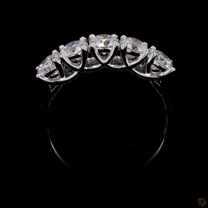 The Exquisite Yellow Gold Round Diamond Ring