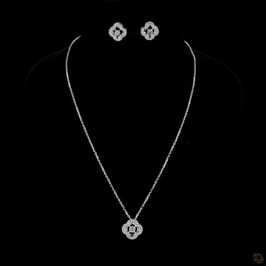 Lyra Pendant Set – Lab Grown Diamond in 18K White Gold