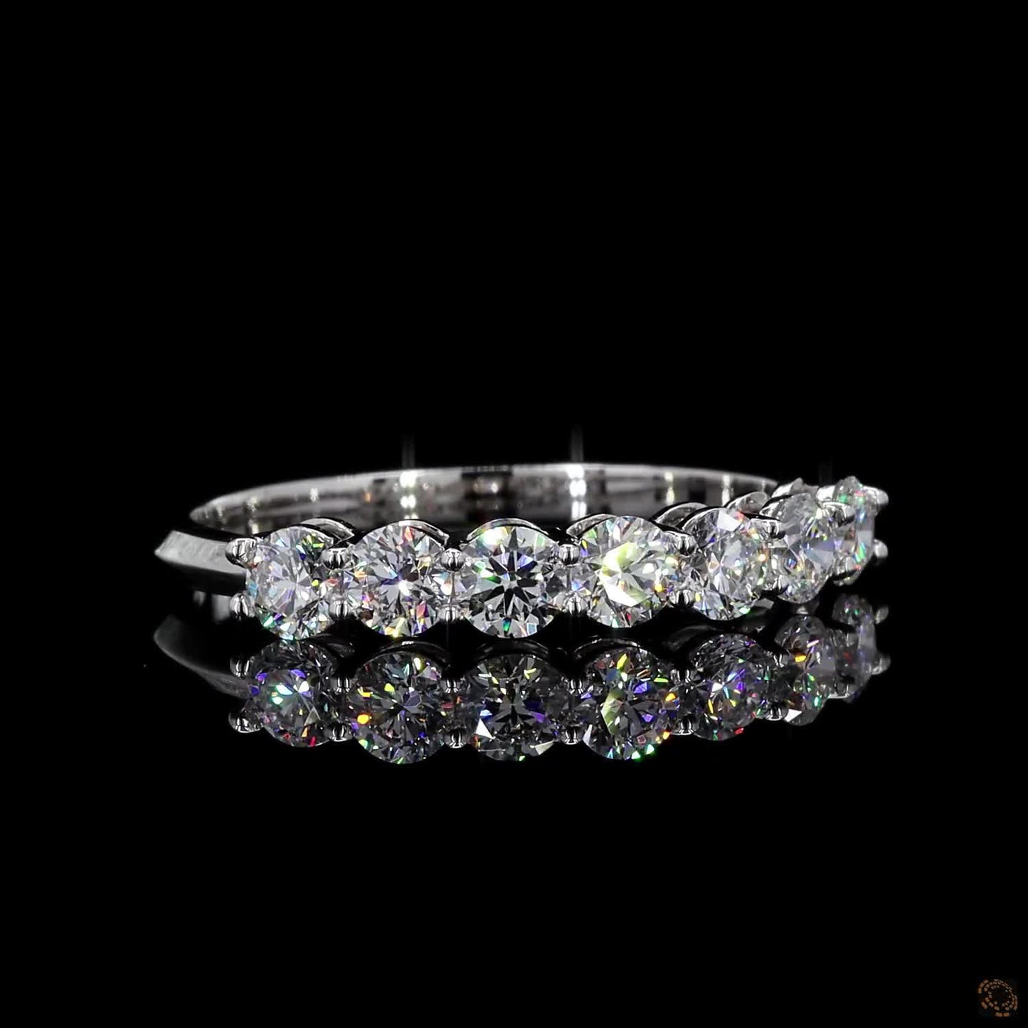 The Luster White Gold Seven-Stone Diamond Ring