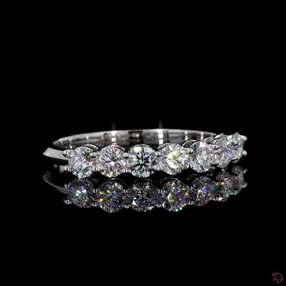 The Luster White Gold Seven-Stone Diamond Ring