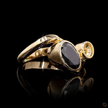 The Avant Yellow Gold Oval Diamond Ring