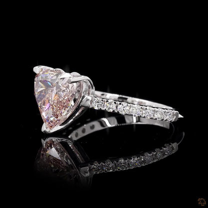 The Exquisite White Gold Heart & Round Diamond Ring
