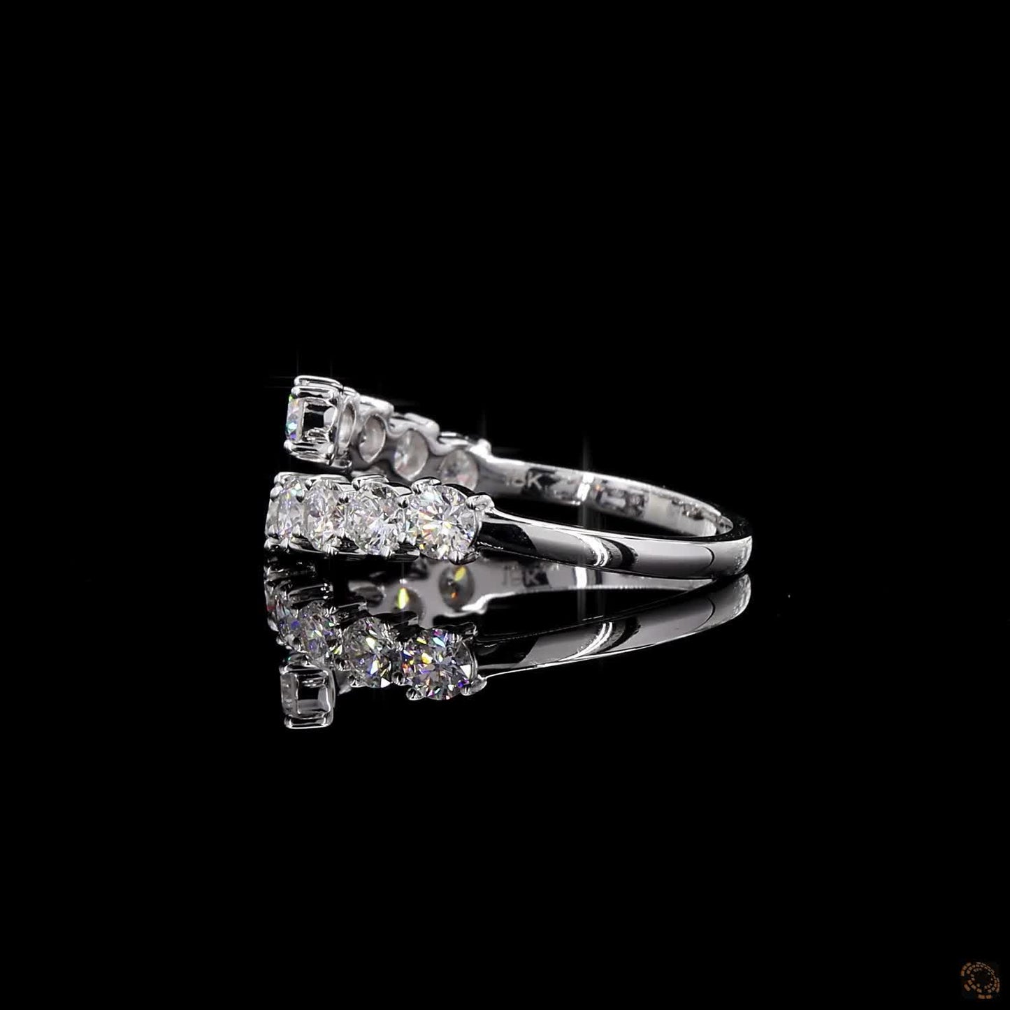 The Evara Ring — Modern Open-Band Design