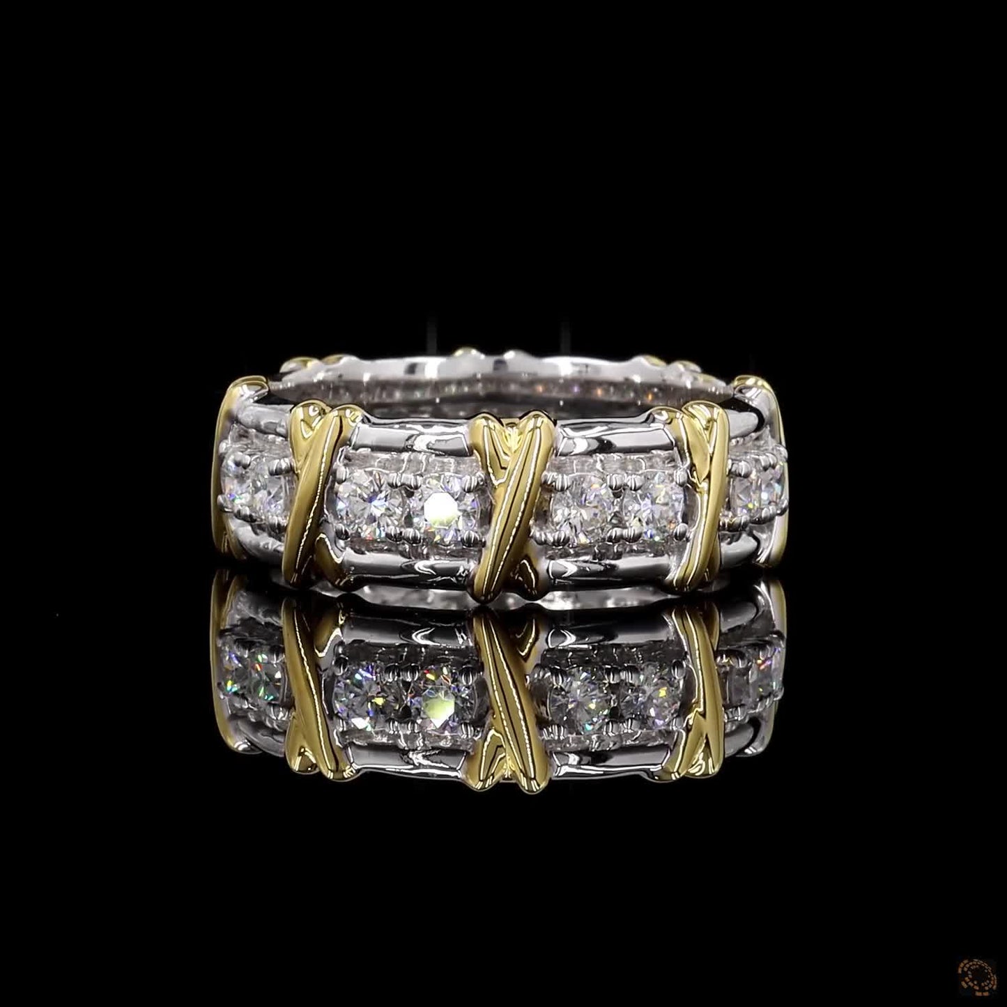 The Exquisite Two-Tone Diamond Band Ring