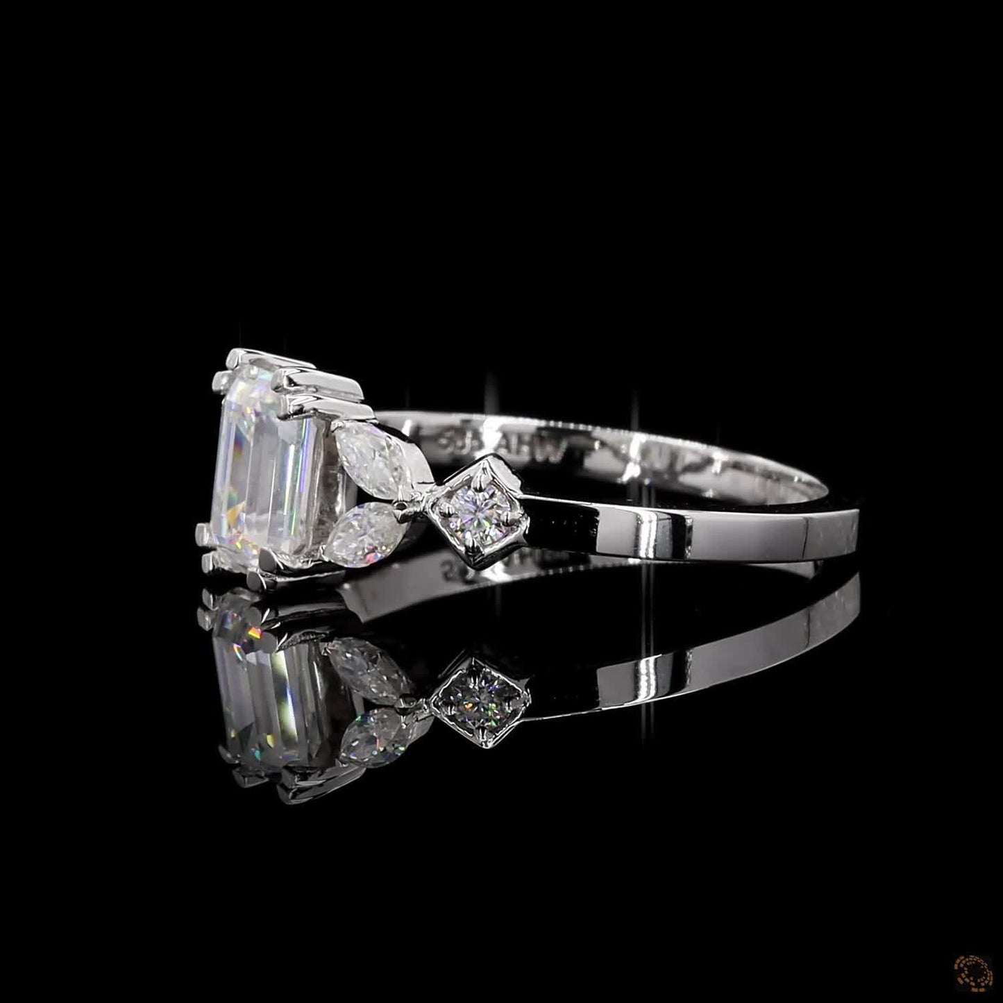The Exquisite White Gold Emerald Diamond Ring