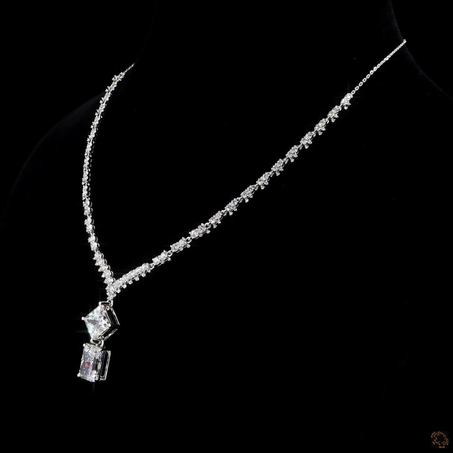The Aurelia Necklace – Lab-Grown Radiant & Princess Diamond Statement Necklace