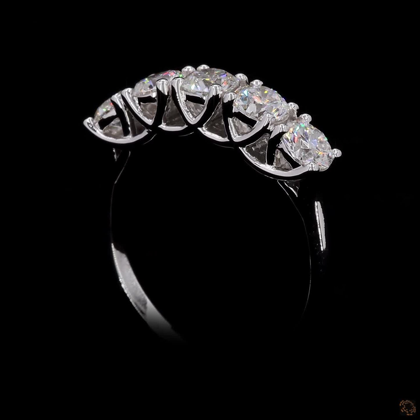 The Exquisite Yellow Gold Round Diamond Ring
