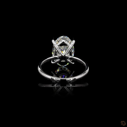 The Exquisite White Gold Oval Diamond Ring