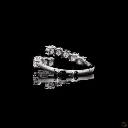 The Evara Ring — Modern Open-Band Design