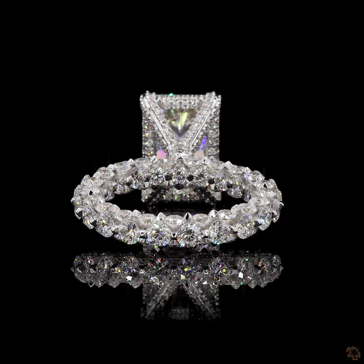 The Luster White Gold Radiant Diamond Ring