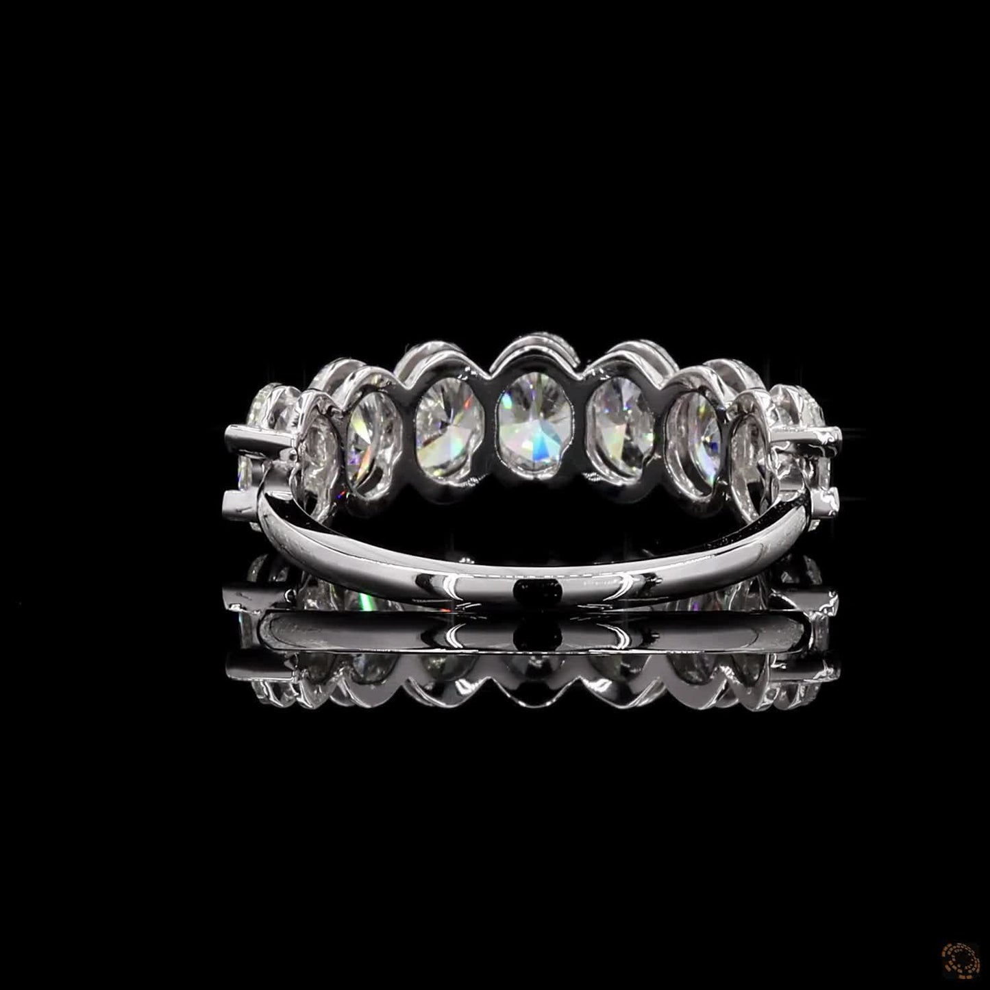 The Exquisite White Gold Oval Diamond Ring