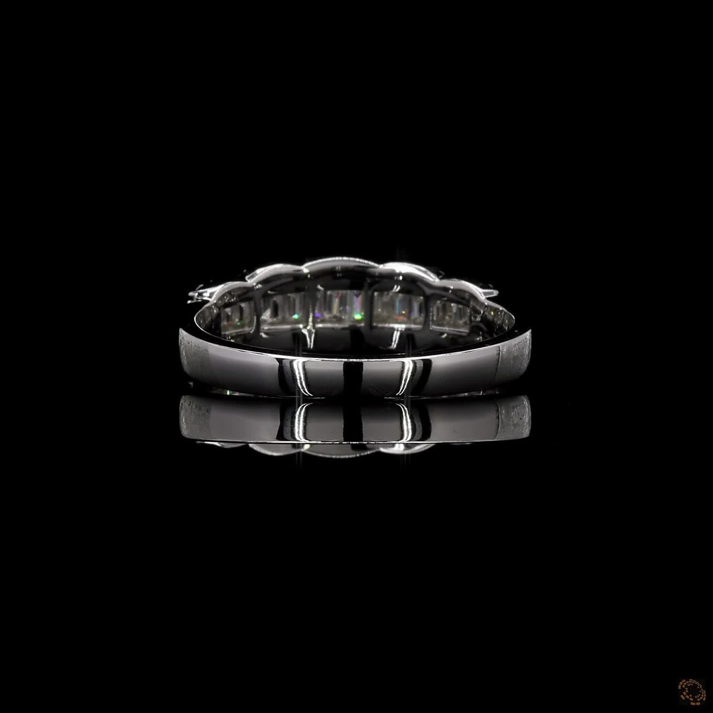 Cassara – Baguette &amp; Round Lab Grown Diamond Ring