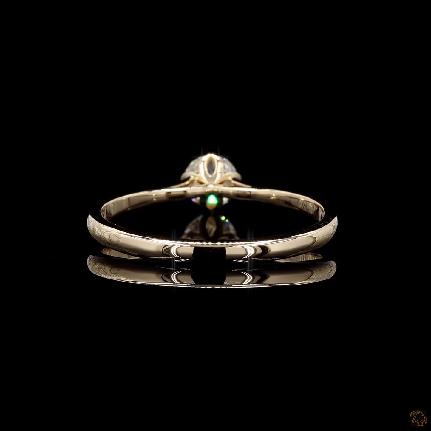 Lina – Classic Solitaire Diamond Ring