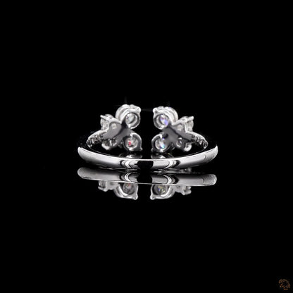 The Luster White Gold Diamond Flower Ring