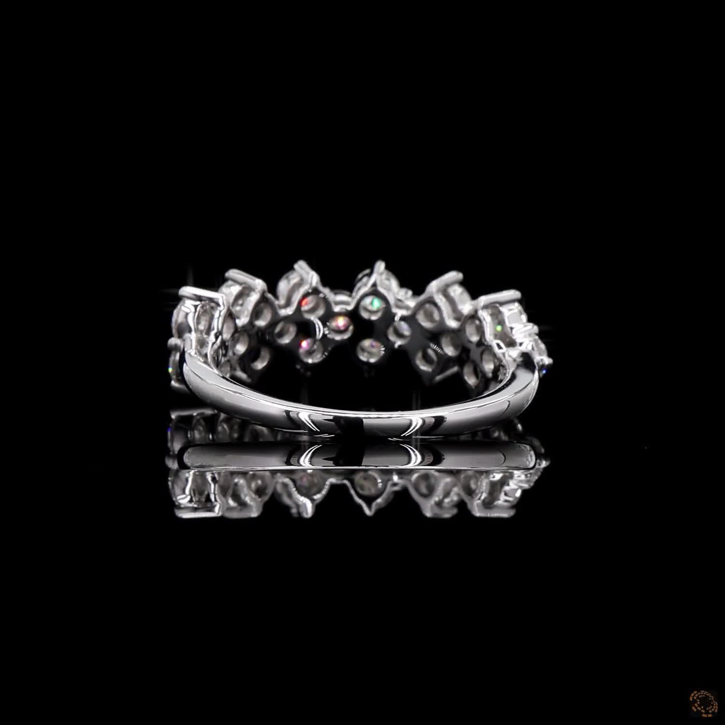 The Exquisite White Gold Diamond Cluster Ring