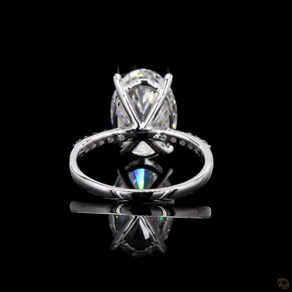 The Exquisite White Gold Oval & Round Diamond Ring