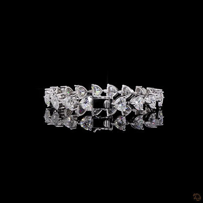 Amara – Heart Cut Lab Grown Diamond Bracelet in White Gold