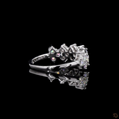 The Exquisite White Gold Diamond Cluster Ring