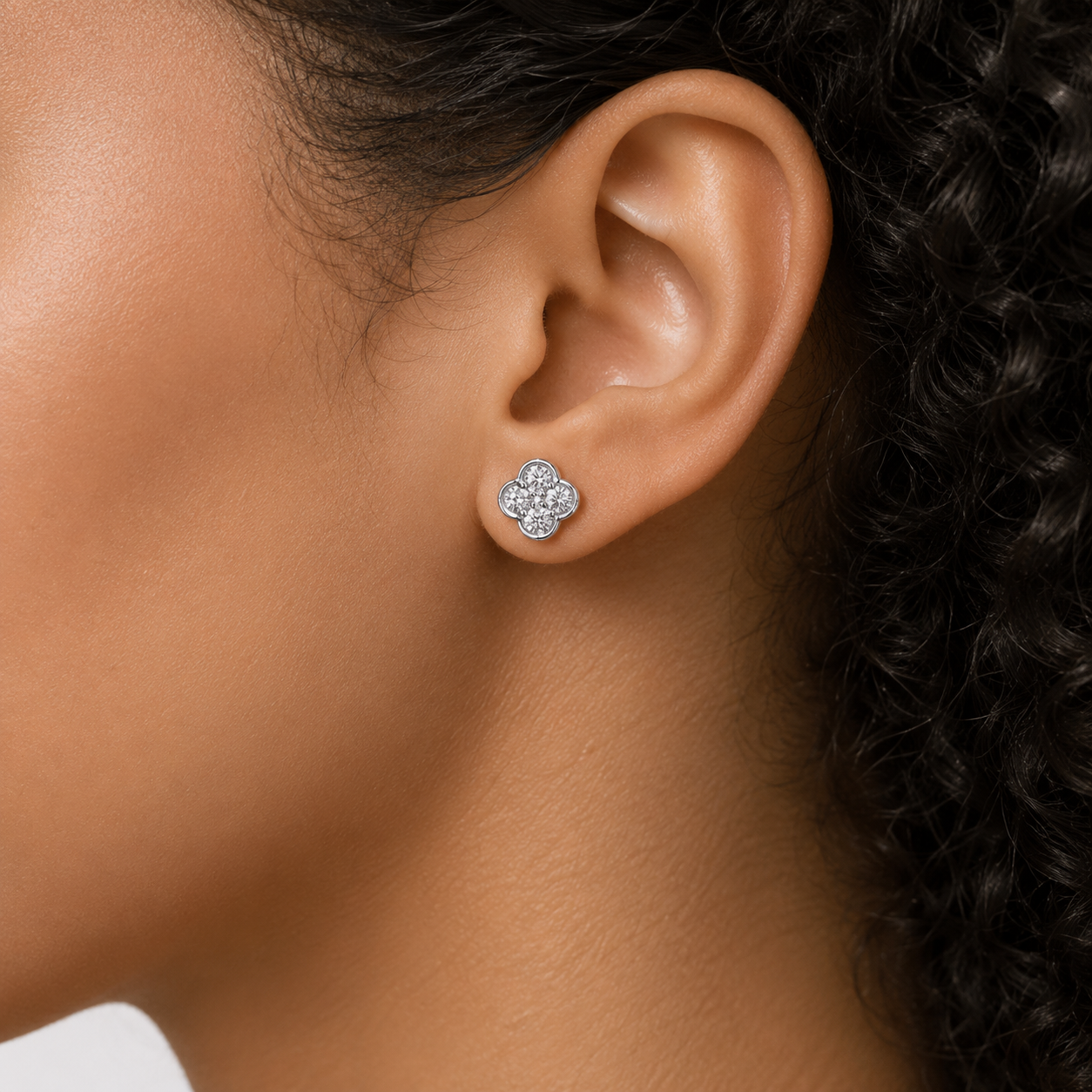 Clover Spark Diamond Studs