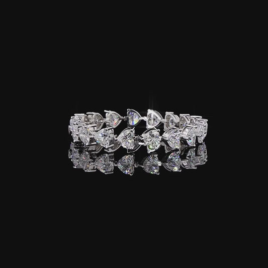 Amara – Heart Cut Lab Grown Diamond Bracelet in White Gold