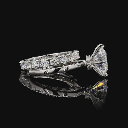 Arlena – Round Cut Lab Grown Diamond Ring Set