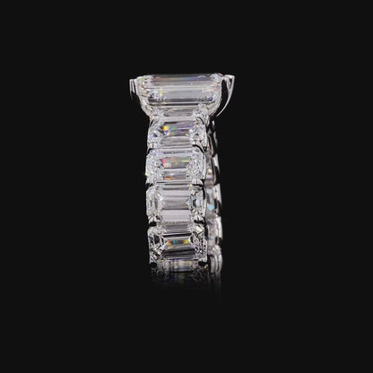 The Luster White Gold Emerald Diamond Ring