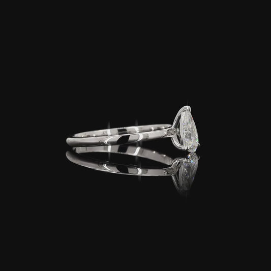 Isla – Pear Solitaire Diamond Ring
